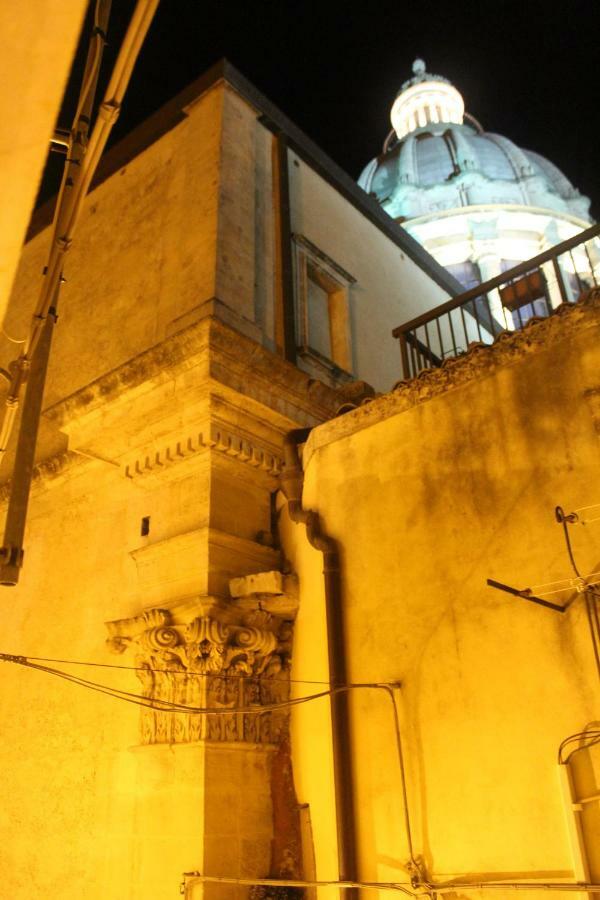 Vila Specula Domus - Ibla Ragusa Exteriér fotografie